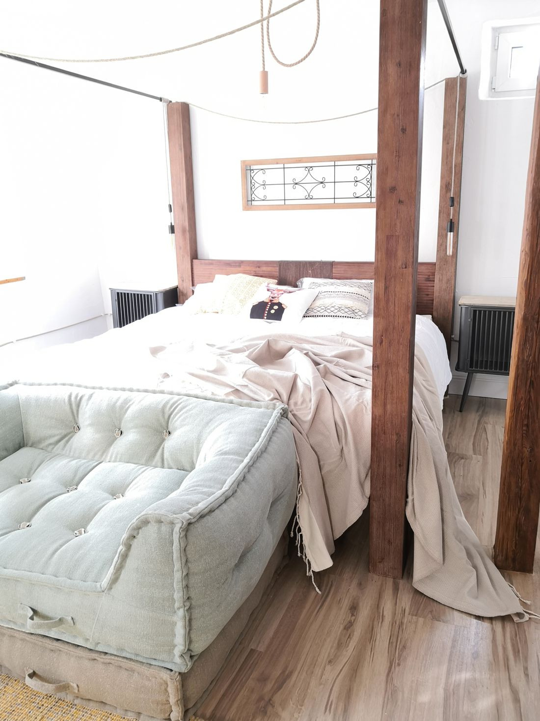 LandFEIN Zimmer 11 Detailansicht links